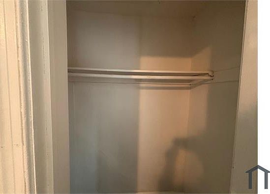 2nd image of 3250 Westmont Ave