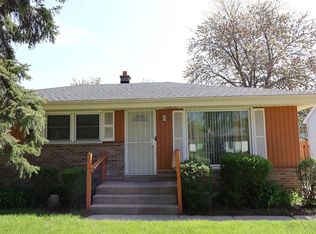 7036 N 37th St, Milwaukee, WI 53209