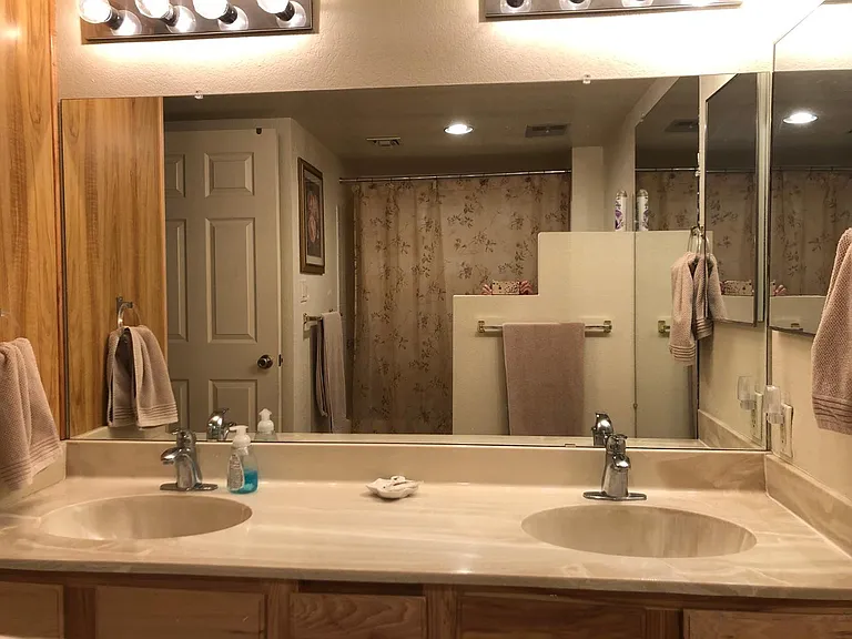 12222 N Paradise Village Pkwy S #231 — Photo 5