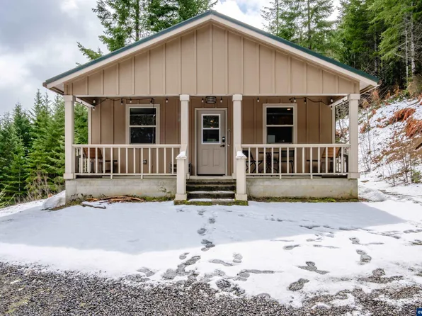 57700 Blowout Rd, Idanha, OR 97350