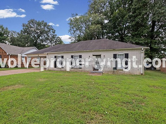 3rd image of 5331 Pipers Gap Dr