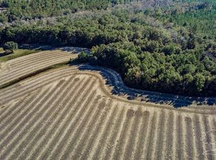 1A Segrest Rd, Milton, FL 32571