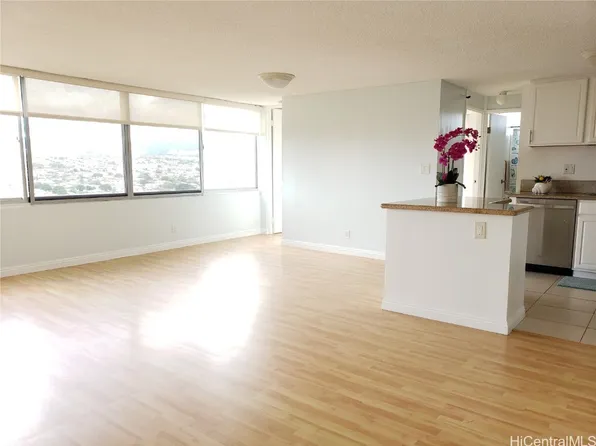 1060 Kamehameha Hwy APT 2003B, Pearl City, HI 96782