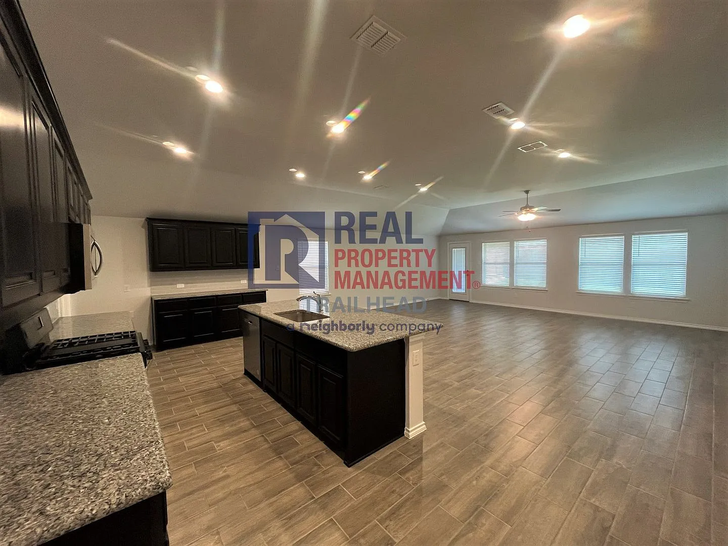3-Bedroom Home with Open-Concept Living in Weatherford — Photo 4
