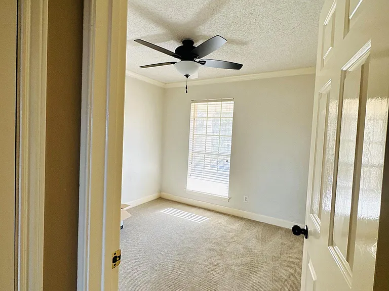 1874 Oak Gln — Photo 12