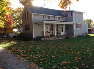 317 E 14th St, Rochester, IN 46975