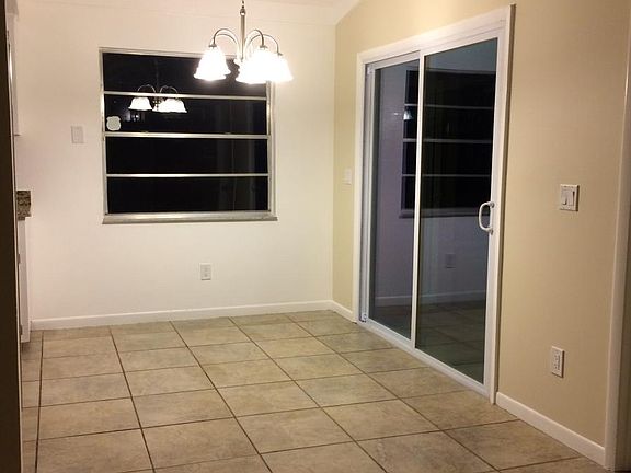 3rd image of 197 E Lake Brantley Dr