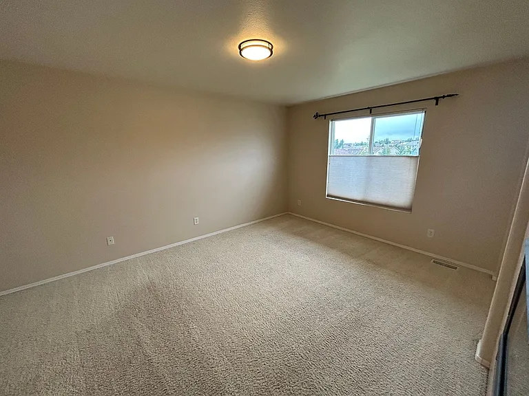 421 Talus Rd — Photo 12