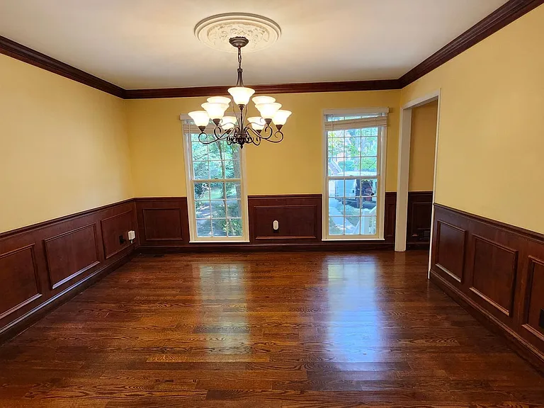 310 Milesford Ct — Photo 4