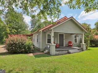 35 Alexander St, Winder, GA 30680