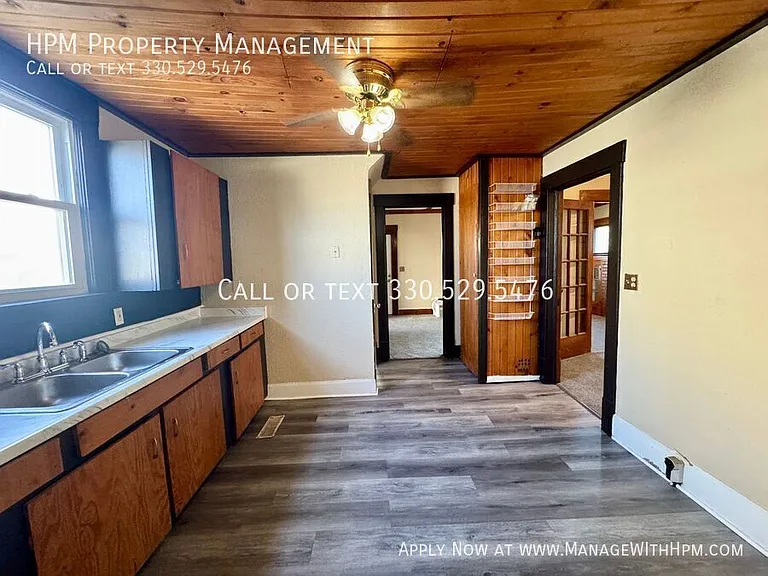 2912 9th St NW — Photo 8