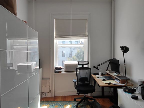 5th image of 445 Henry St APT 1