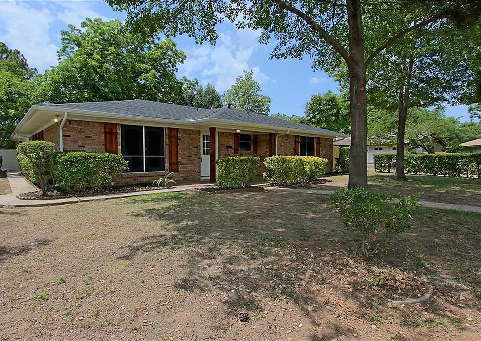 1st image of 321 Shelly Cir