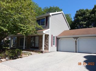 641 Dordan Ct, Gurnee, IL 60031