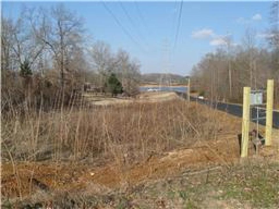 2nd image of 80 Long View Dr
