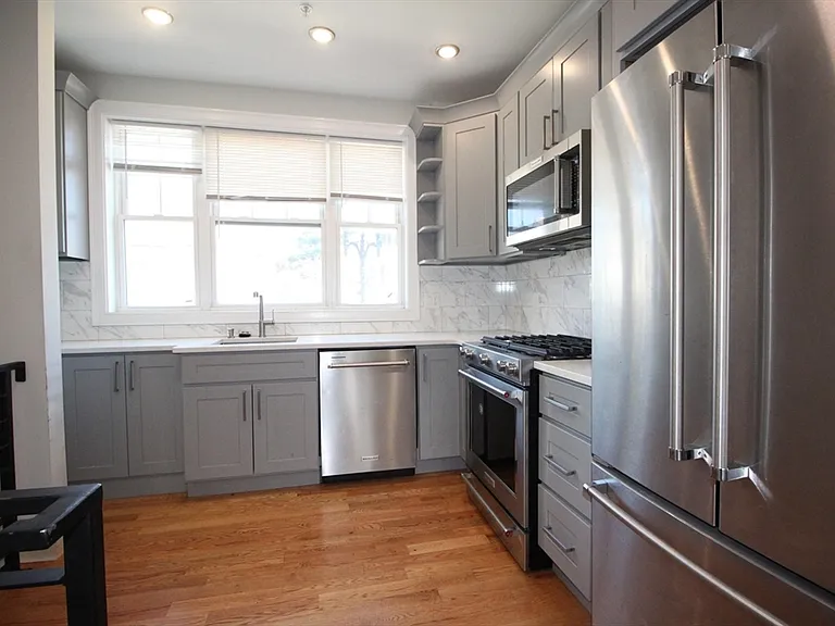 108 Main St #108 — Photo 4