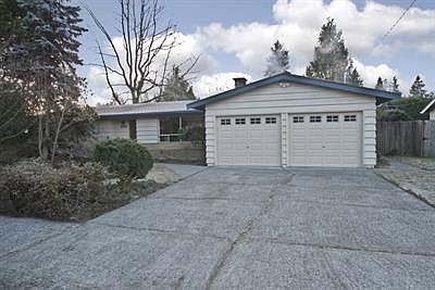 1st image of 2511 Holly Ln SE