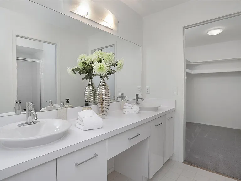Aldingbrooke Apartments — Photo 20