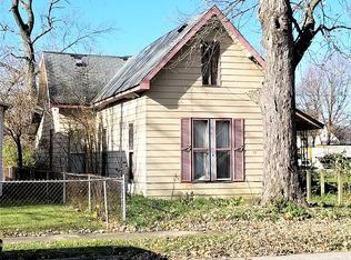 825 Henry St, Anderson, IN 46016