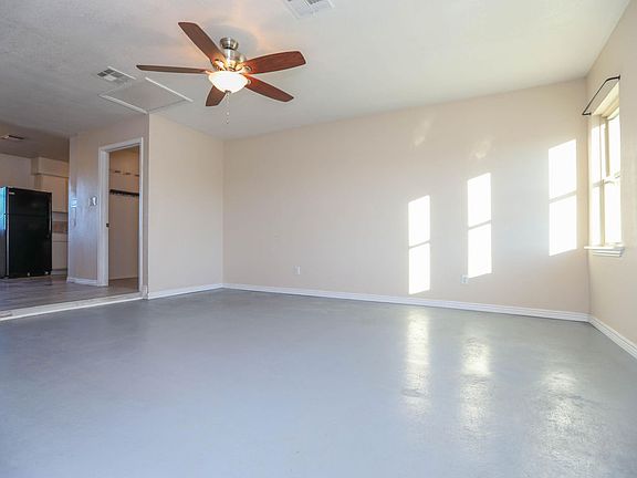 2nd image of 1269 Southwestern Dr