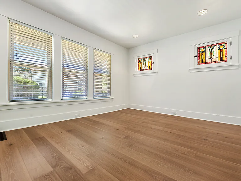3317 Hill St — Photo 8