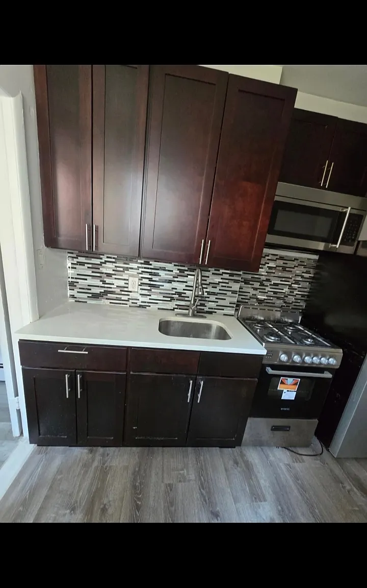 1 bed, $1,825 — Photo 1