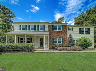 48 Stirrup Ln, Thornton, PA 19373