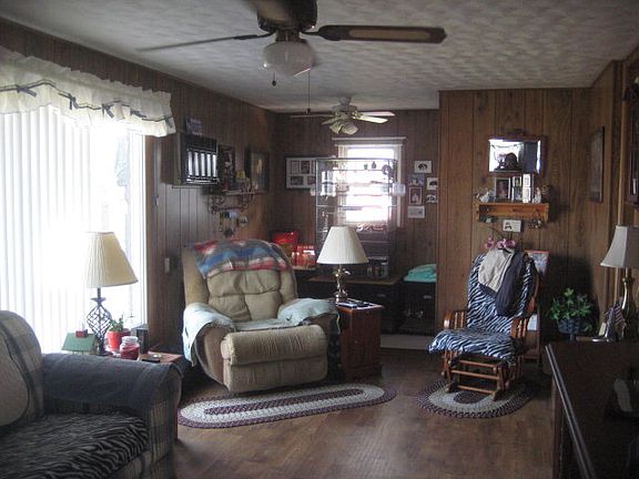 2nd image of 3282 Highway 52 W