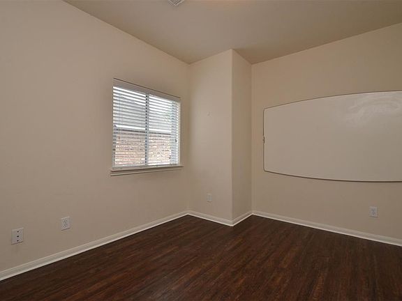 3rd image of 16122 Stone Stable Ln