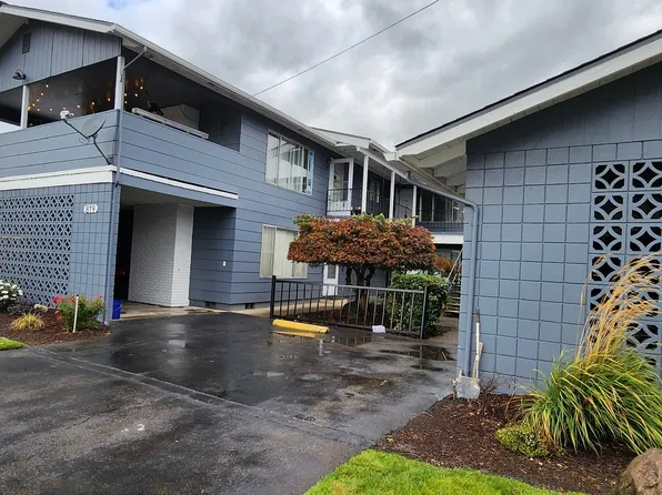819 18th Ave SW APT 5, Albany, OR 97321