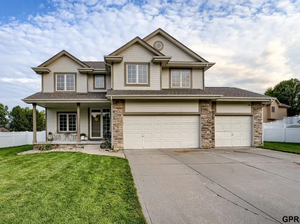 16009 Curtis Ave, Omaha, NE 68116