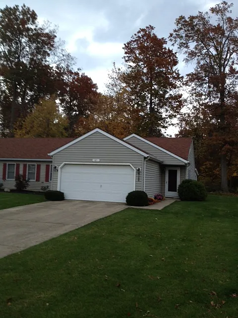 1871 Candlewood Dr photo 1