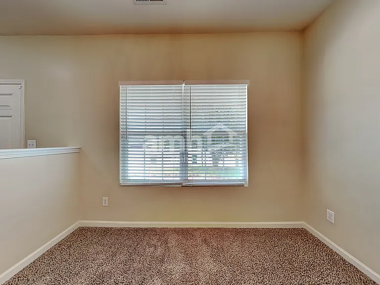 4635 Craver Woods Ct — Photo 5