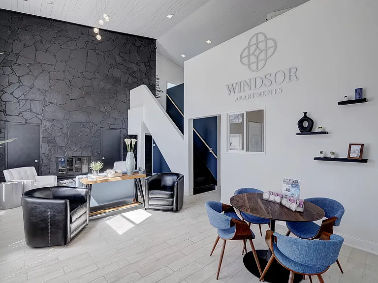Windsor Apartments — Photo 14