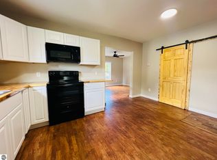 317 Colfax St, Cadillac, MI 49601