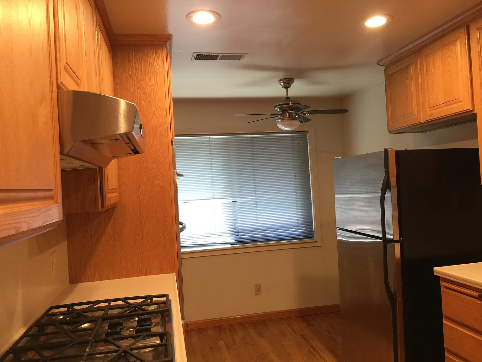 3 bed, $2,500 — Photo 4