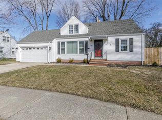 161 E 206th St, Euclid, OH 44123