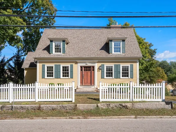 5 S Main St, Sherborn, MA 01770