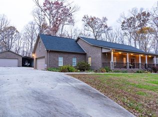 3885 Hoover Hill Rd, Trinity, NC 27370