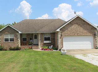 200 Fairview Rd, Sparta, MO 65753