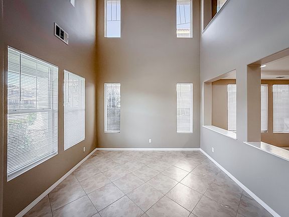 3rd image of 36854 Pictor Ave