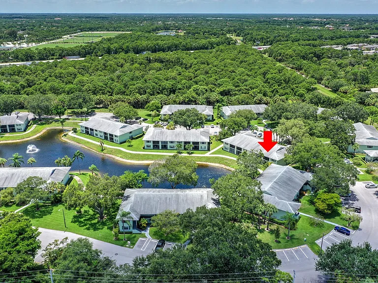 601 Sabal Ridge Cir #A — Photo 36