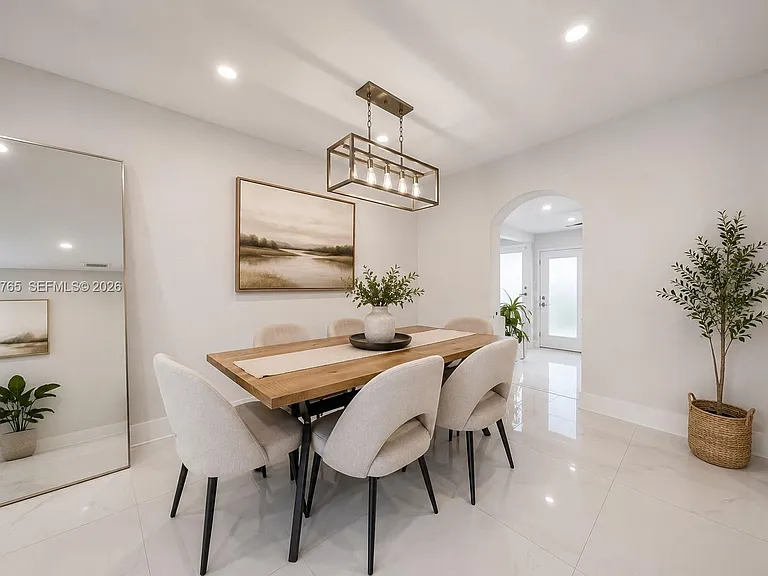 10731 SW 51st Dr — Photo 8
