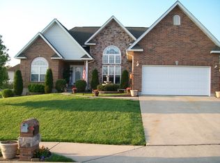 300 Robyn Leann Dr, Rolla, MO 65401