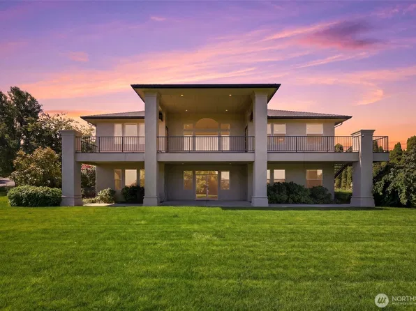 1021 Country Court, Richland, WA 99352