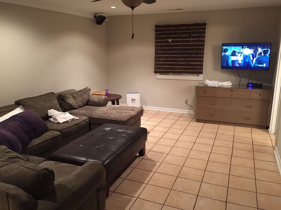 1st image of 509 Oakdale Dr