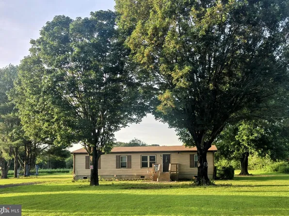 9331 Windsor Dr, King George, VA 22485