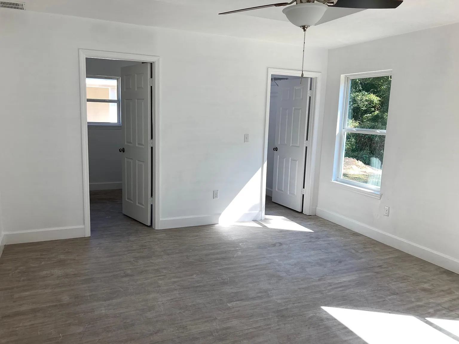 3 bed, 1502 sqft, $1,900 — Photo 4