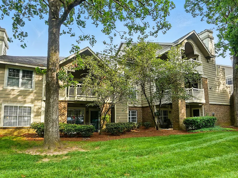 5007 Sharon Rd #R — Photo 1