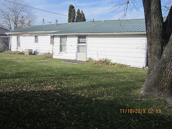 3rd image of 2207 Garfield St